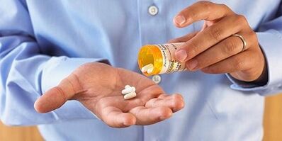 What antibiotics drink with prostatitis in men